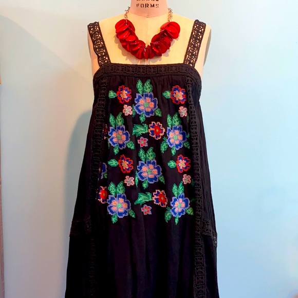 Love Stitch Dresses & Skirts - Boho-chic festival dress